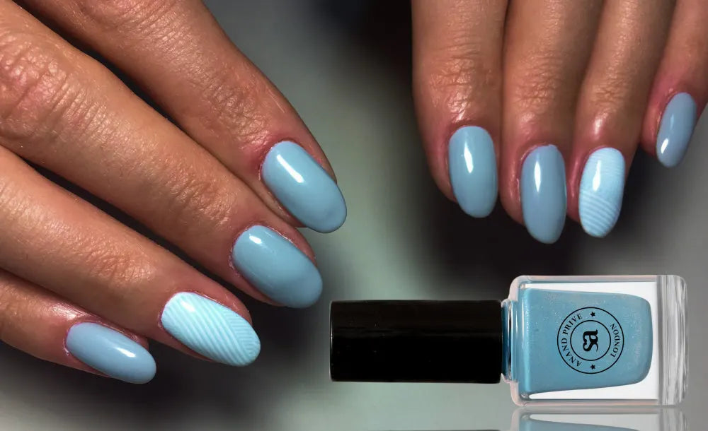 Baby Blue Nail Varnish – Tranquil Elegance 01