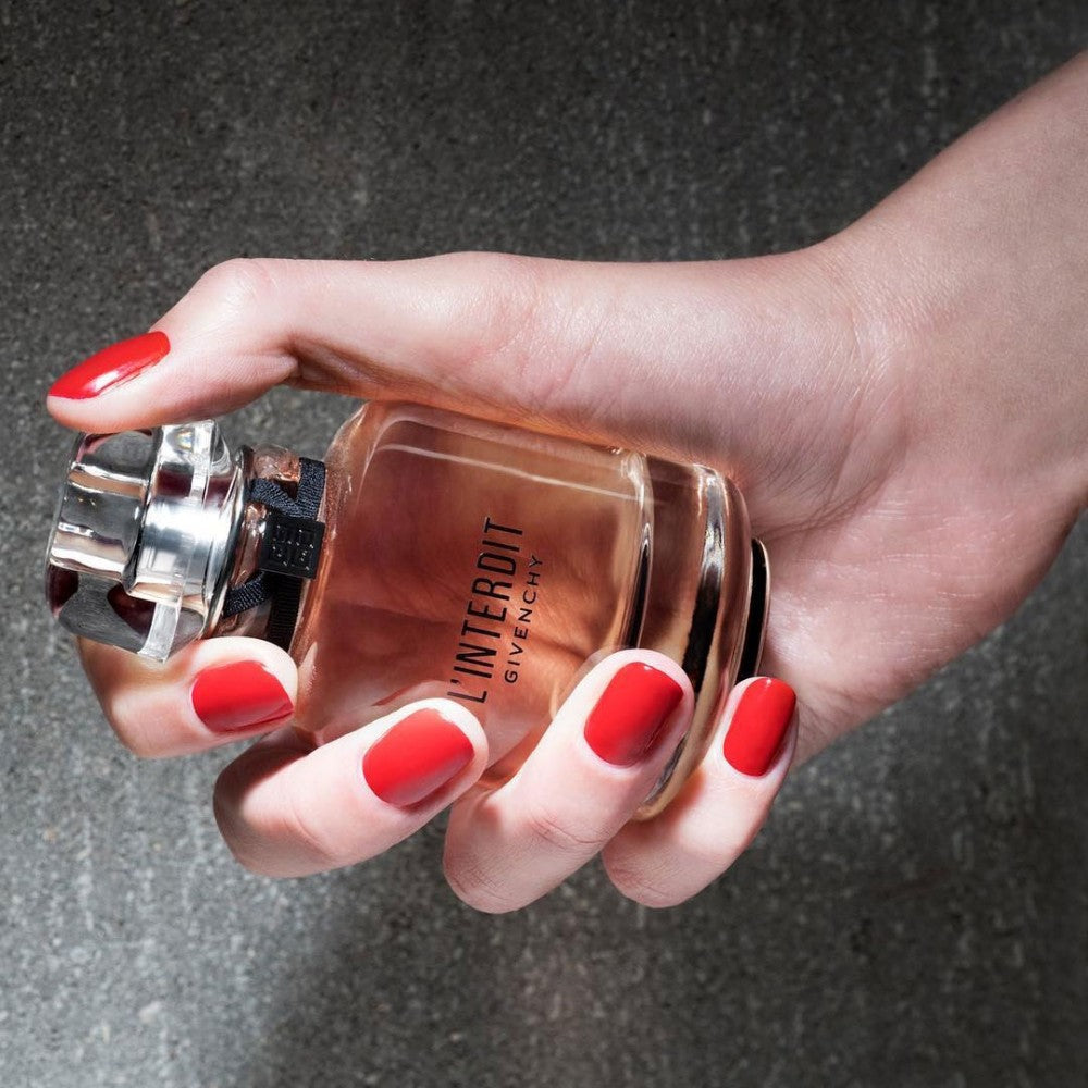 Givenchy L'interdit
